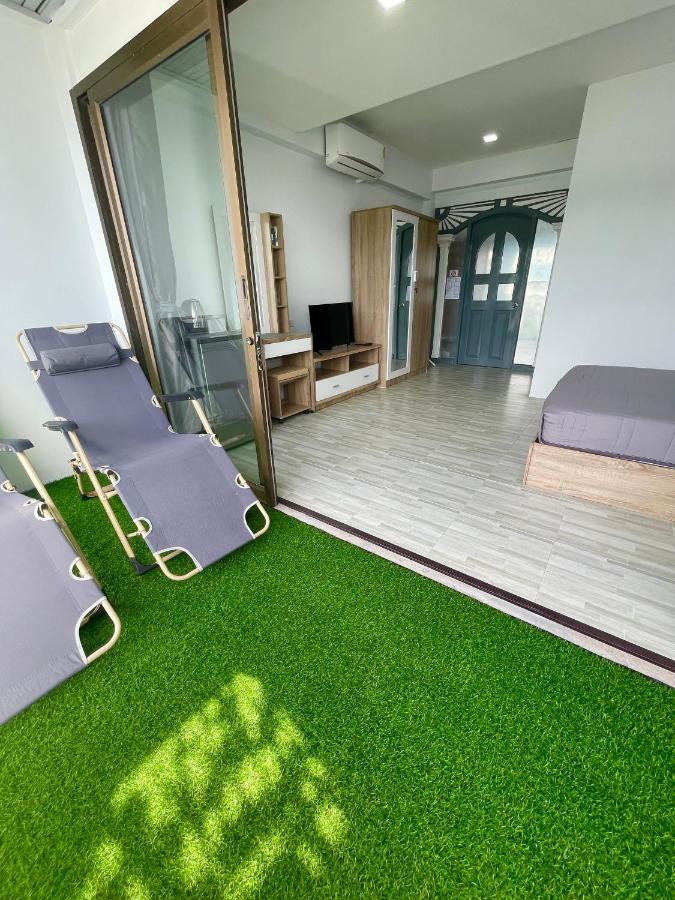 Garden Beach Sea View Patong Exterior foto